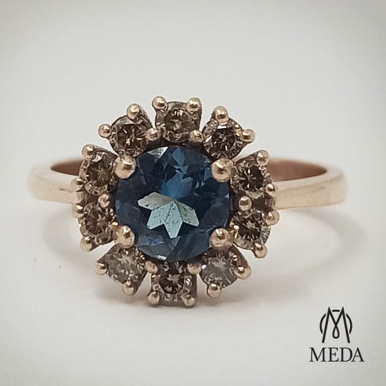 Anello di fidanzamento Retrò con topazio e diamanti champagne
