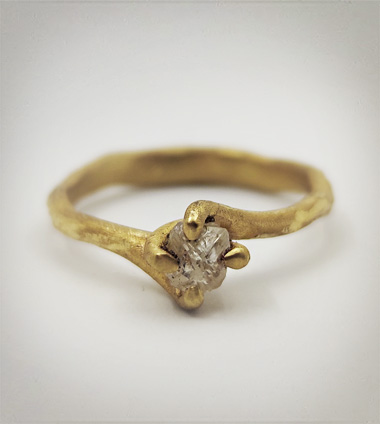Anello diamante grezzo 2025